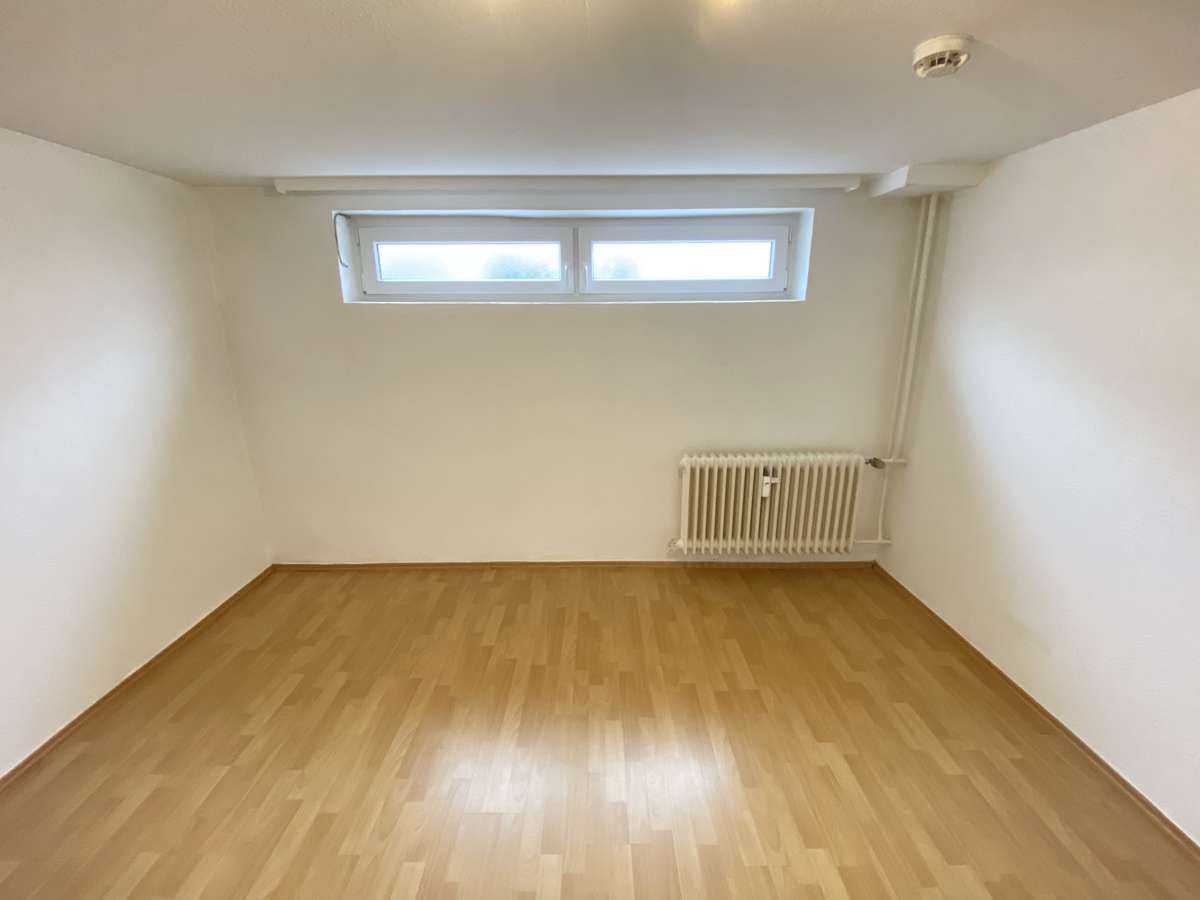 Ramstein-Miesenbach - 3 ZKB, Einbauküche, Tageslichtbad - Foto 3